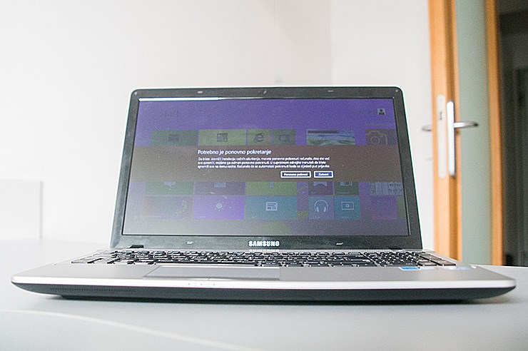 Samsung Ativ book 2 (5).jpg